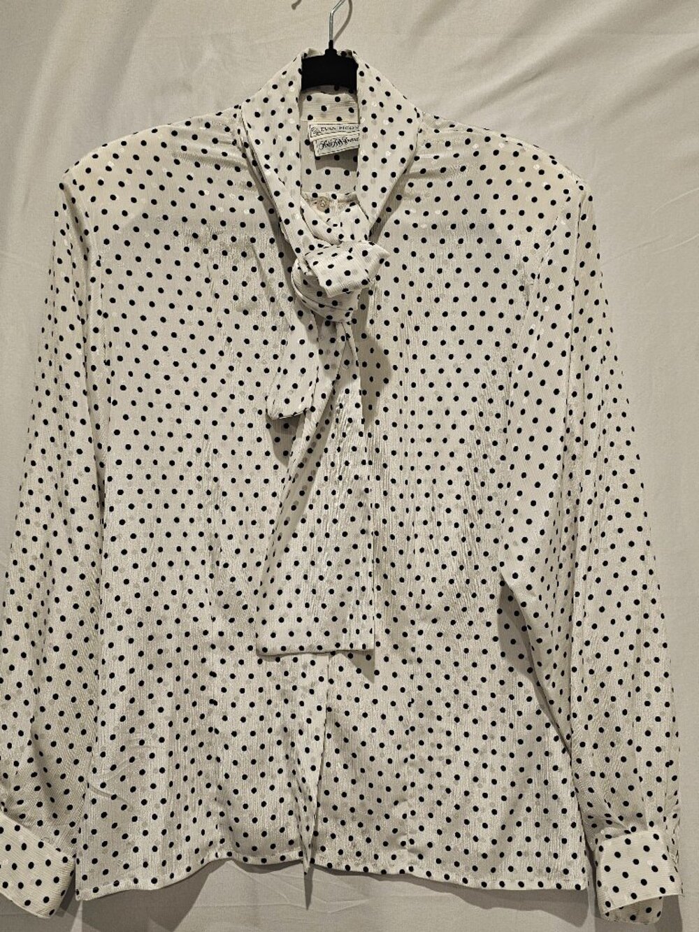 Vintage Evan Picone Polka Dot Blouse White Black Womens Sz 12 Polyester Scarf